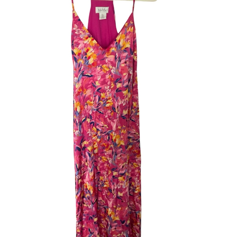 Nicole Miller Floral Maxi Dress with pockets. Size: S. Only worn once.